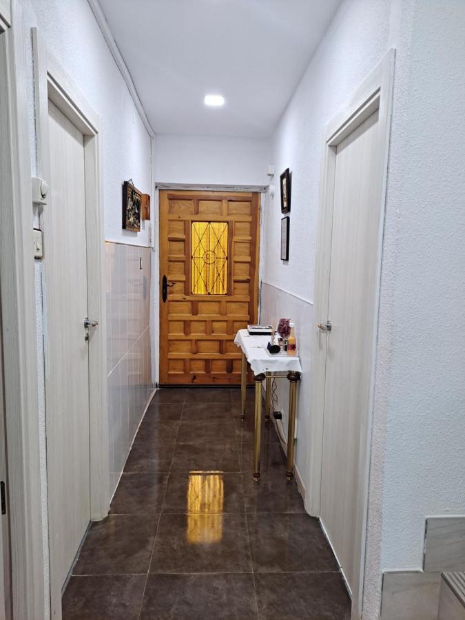 Casa Con Jardin A 5' De Aranda De Duero Ferienhaus